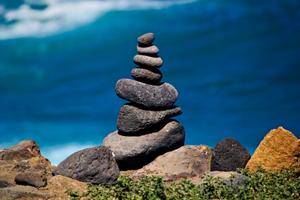 oceanside-stacked-rocks